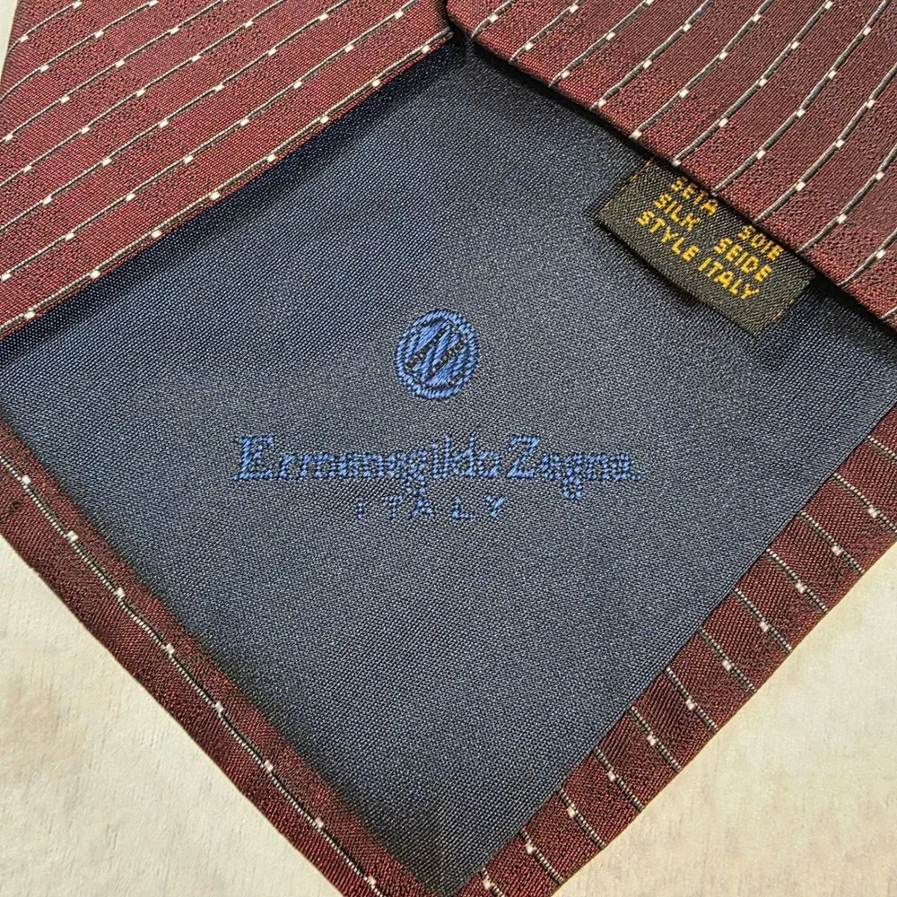 Ermenegildo Zegna Mens Burgundy Pin Dot Stripe Silk Tie Handmade Italy NWT